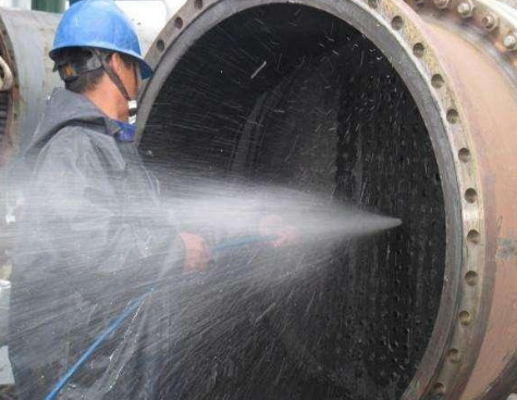 银川市永宁高压清洗车高压泵水压很低的原因